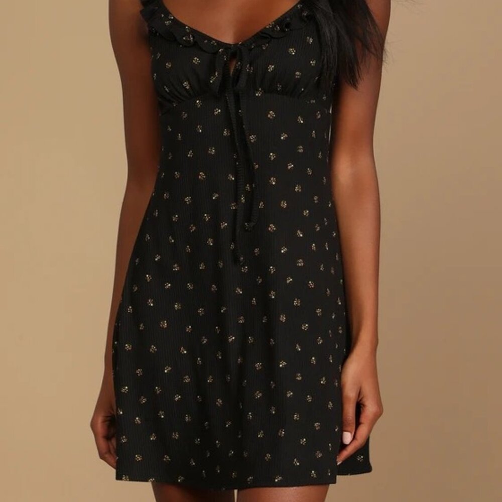 ISO Size M **Do Not Buy** Lulus Fresh Start Black Floral Print Ribbed Mini Dress